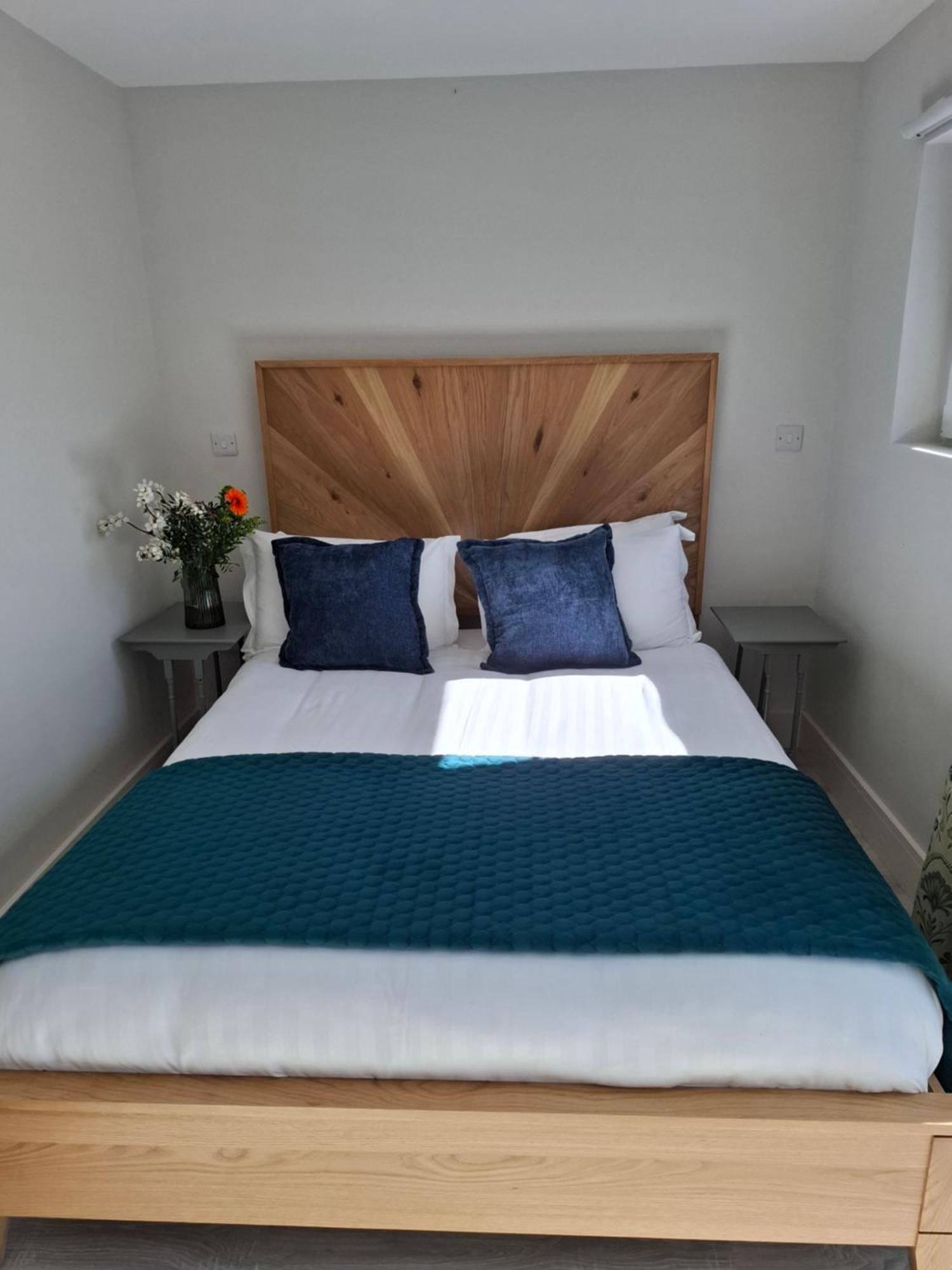 باليفيريتير Granville House Apartments And Garden Suites المظهر الخارجي الصورة